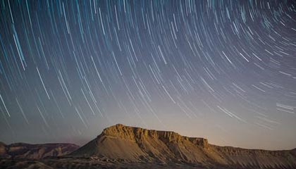 阿尔卡拉斯2-1逆转弗里茨 取得总决赛小组赛两连胜